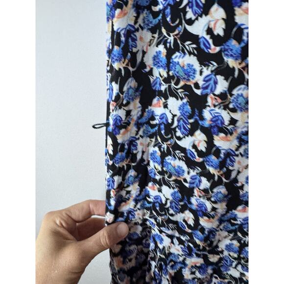 Reiss Lulu Ditsy Flippy Mini Dress Short Sleeve Womens Size 2 $320 NWT - Picture 12 of 13